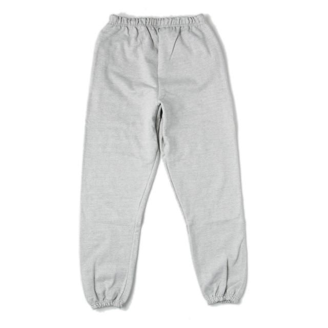 gray sweat pants