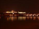 《アートフォト》世界遺産　プラハ城とカレル橋の夜景(レンタル対象)