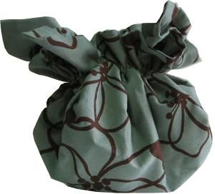 《ウエット&ティッシュカバー》CHOU wet&roll tissue Line Flower/mint green