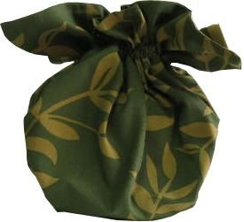 《ウエット&ティッシュカバー》CHOU wet&roll tissue Herbe Grass/bee green