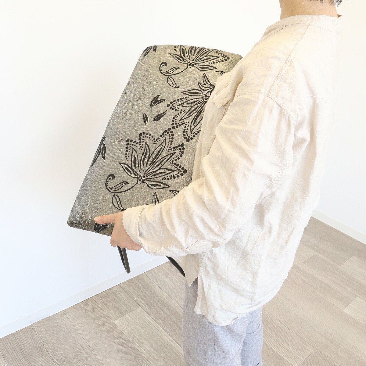 椅子】モダンスツール ベンチ 椅子 シルバーアンドゴールド - 絵画や壁掛け販売｜日本唯一の風景専門店(R)あゆわら