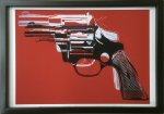 ԥȥե졼Andy Warhol  Guns, c.1981-82 (white and black on red)