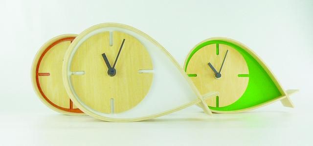 《時計》TEARS CLOCK S 黄緑色/絵画・壁掛けアートは、リビングや玄関におすすめのインテリア。かわいい壁飾りはお部屋を癒やしてくれそう。プレゼントにも。