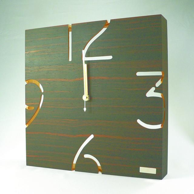 《時計》PUZZLE WALL TYPE CLOCK W 黒檀/絵画・壁掛けアートは、リビングや玄関におすすめのインテリア。かわいい壁飾りはお部屋を癒やしてくれそう。プレゼントにも。