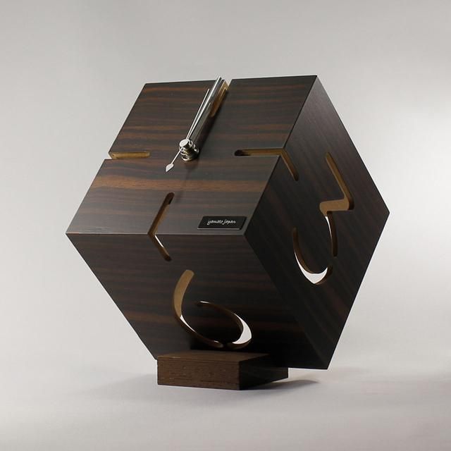 《時計》PUZZLE STAND TYPE CLOCK M 黒檀/絵画・壁掛けアートは、リビングや玄関におすすめのインテリア。かわいい壁飾りはお部屋を癒やしてくれそう。プレゼントにも。