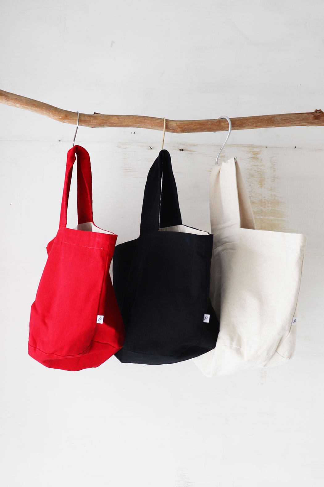 CANVAS BUCKET BAG SMALL（pouto）