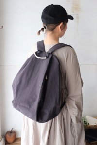 LIGHT NYLON RUCK（Earthmade）<img class='new_mark_img2' src='https://img.shop-pro.jp/img/new/icons56.gif' style='border:none;display:inline;margin:0px;padding:0px;width:auto;' />