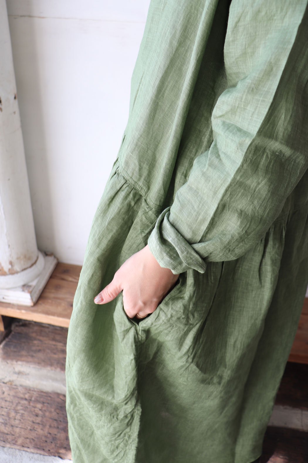 PIGMENT COLOR LINEN DRESS（ichi Antiquite's）