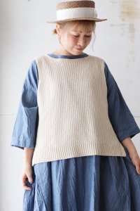 Cotton Linen Knit Vest（HEAVENLY）<img class='new_mark_img2' src='https://img.shop-pro.jp/img/new/icons8.gif' style='border:none;display:inline;margin:0px;padding:0px;width:auto;' />
