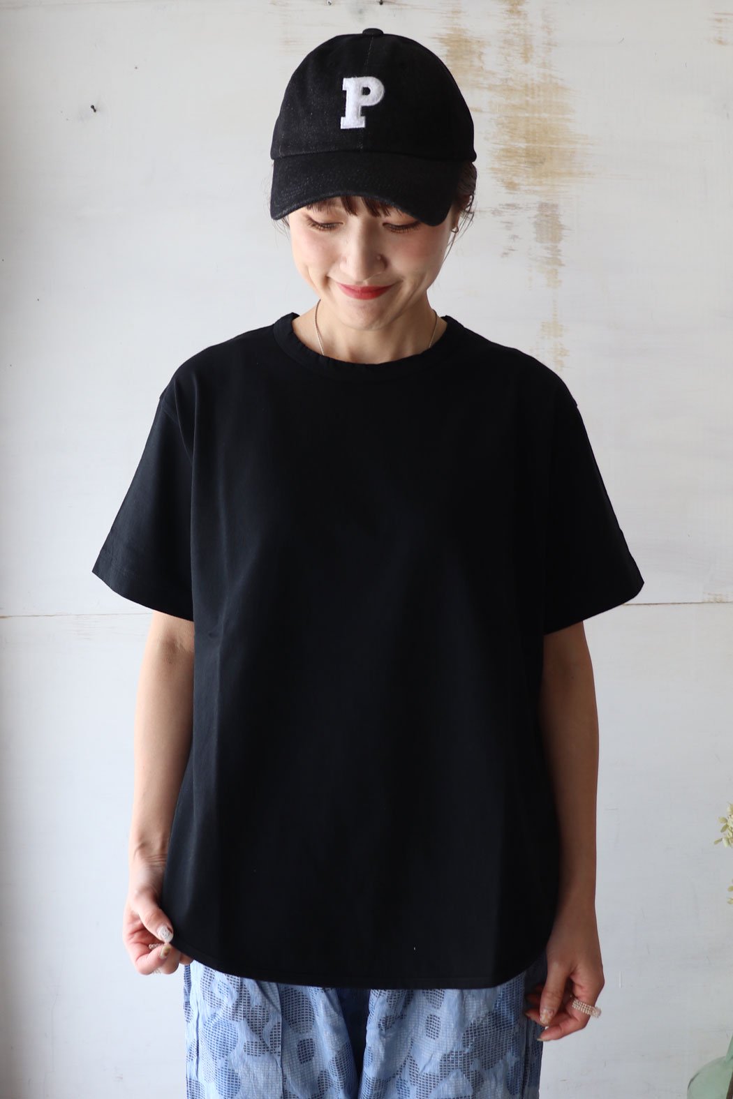 裾 の 長い 販売 t シャツ