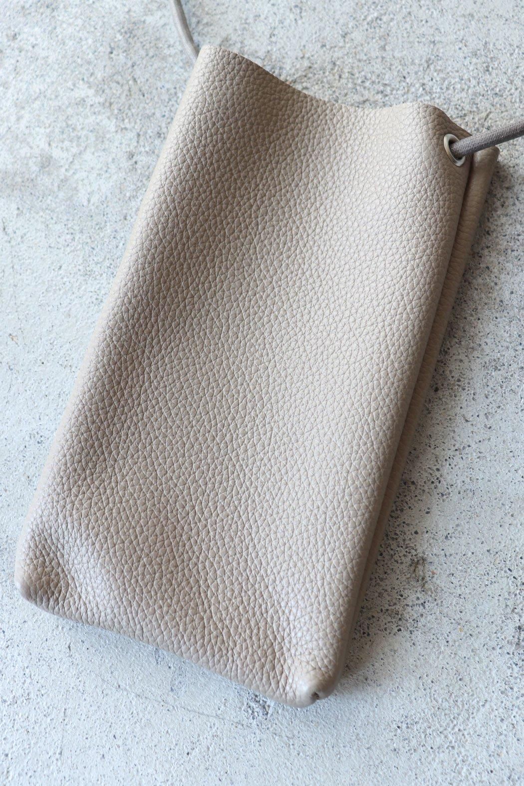 taka256 ✨エンリーべグリン　サコッシュ grin｜グリン】レザーサコッシュ (S)｜スマホにちょうどいいサイズ感＊