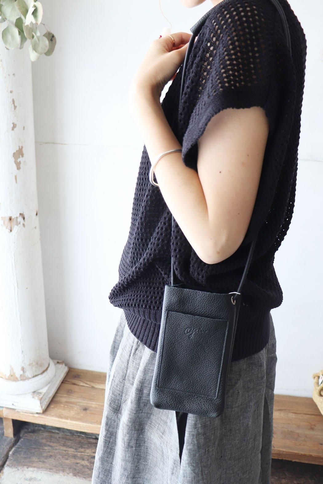 taka256 ✨エンリーべグリン　サコッシュ grin｜グリン】レザーサコッシュ (S)｜スマホにちょうどいいサイズ感＊