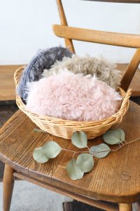 SALE20CURLY FUR POUCHEarthmade<img class='new_mark_img2' src='https://img.shop-pro.jp/img/new/icons20.gif' style='border:none;display:inline;margin:0px;padding:0px;width:auto;' />