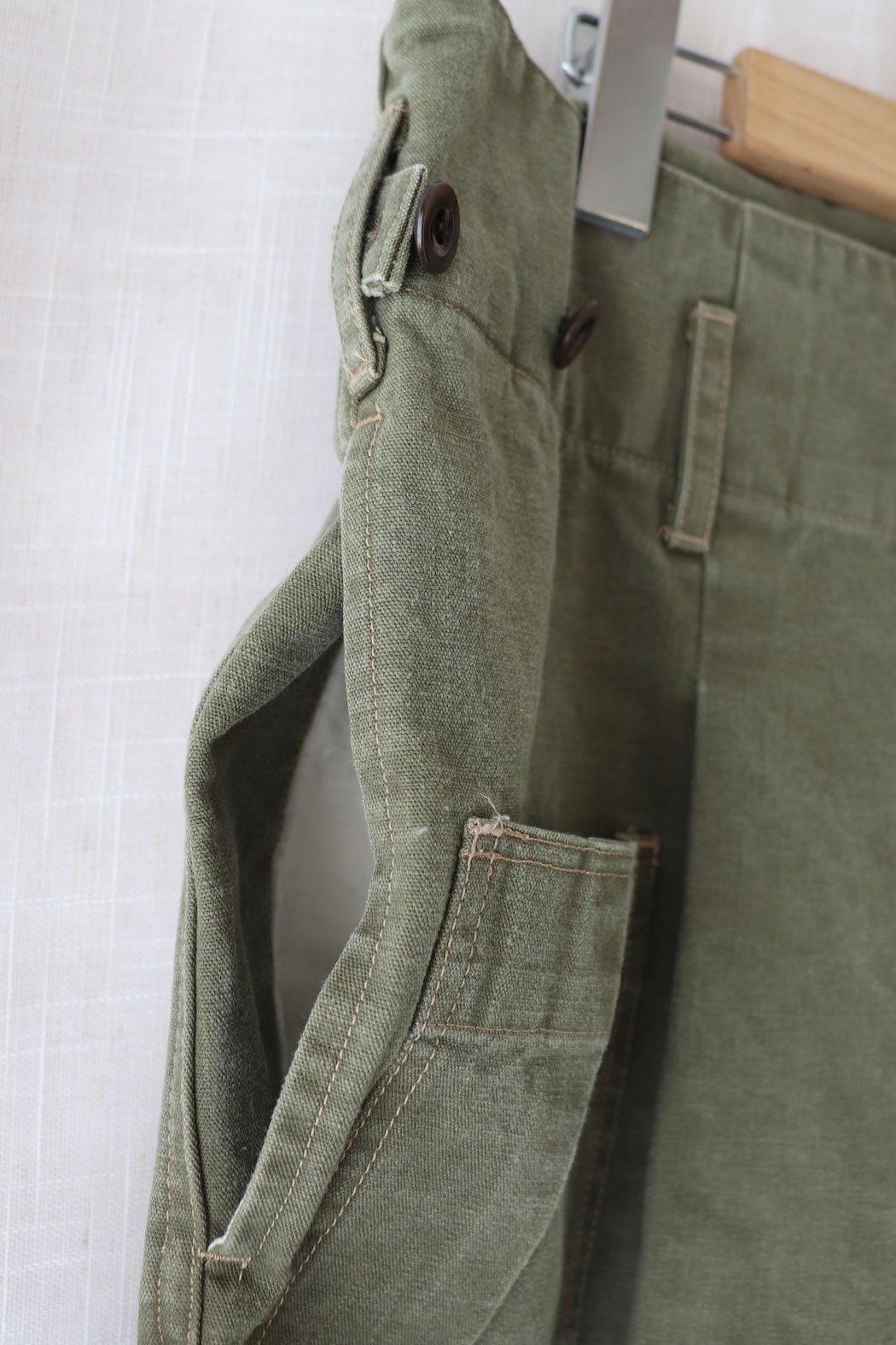 BELGIAN WAIST GATHERING CARGO PANTS（chimala）