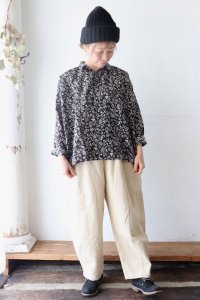 LINEN FLOWER PRINT SHichi Antiquite's