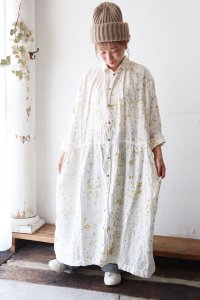 CATECHUSHIBUKISUMI LINEN HAND DYE DRESSichi Antiquite's