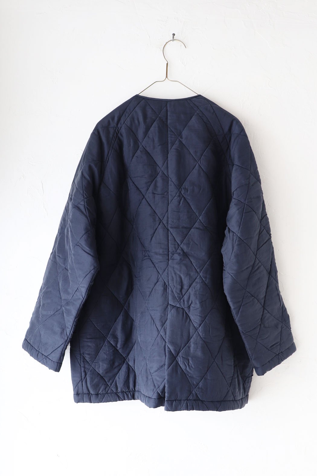 PADDED SILK PLAIN FRONT BUTTON HALF COAT（maison de soil）