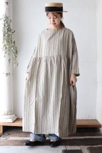 DOBBY STRIPE DRESSichi Antiquite's