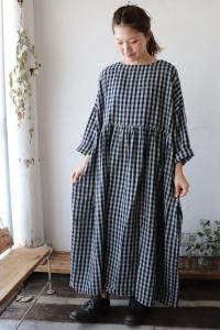 C/L GINGHAM DRESSichi Antiquite's<img class='new_mark_img2' src='https://img.shop-pro.jp/img/new/icons8.gif' style='border:none;display:inline;margin:0px;padding:0px;width:auto;' />