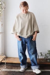 WAIST ADJUSTABLE DENIM PANTSchimala<img class='new_mark_img2' src='https://img.shop-pro.jp/img/new/icons8.gif' style='border:none;display:inline;margin:0px;padding:0px;width:auto;' />