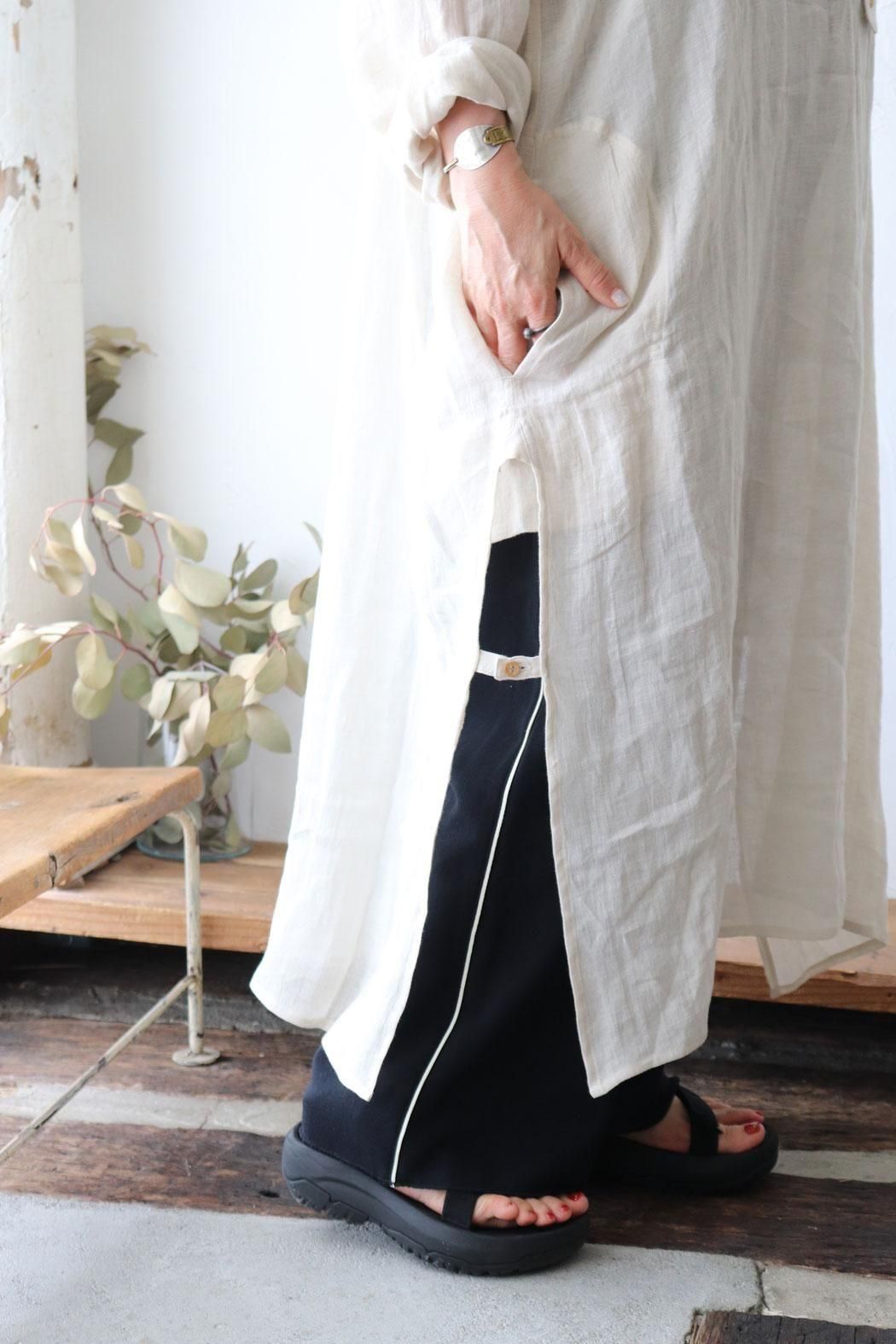 ヴラスヴラム　天然染めリネンカフタンシャツ Vlas Blomme｜ヴラスブラム】Washed Light Linen カフタンロング