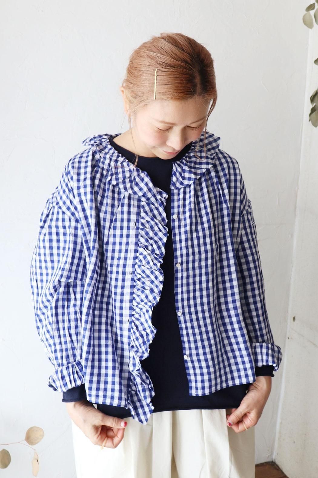 veritecoeur ヴェリテクールvc2725フリル付き長袖ブラウス