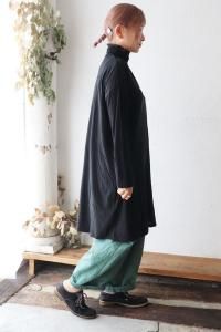 Vlas Blomme | 洗練とやさしさの大人リネンのナチュラル服 | sucre