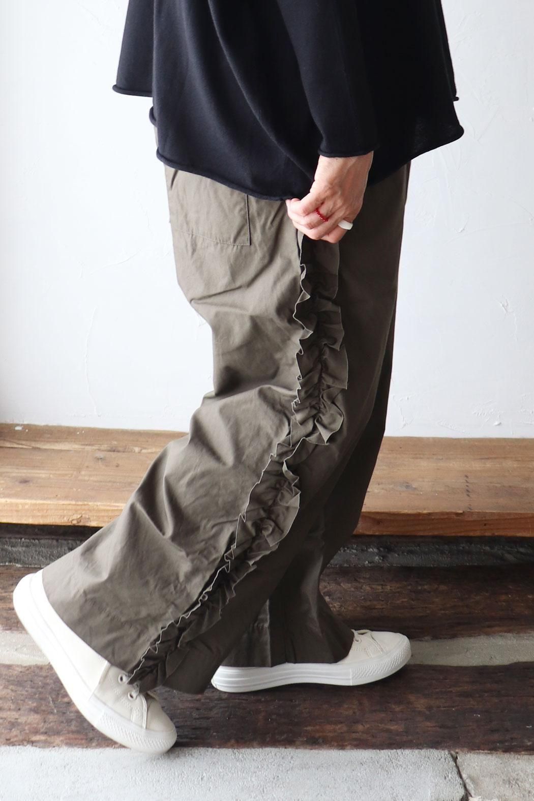 Gauze# ビビアンパンツ Gauze#(ガーゼ)ビビアンパンツ | 甘さを抑えたサイドフリルが