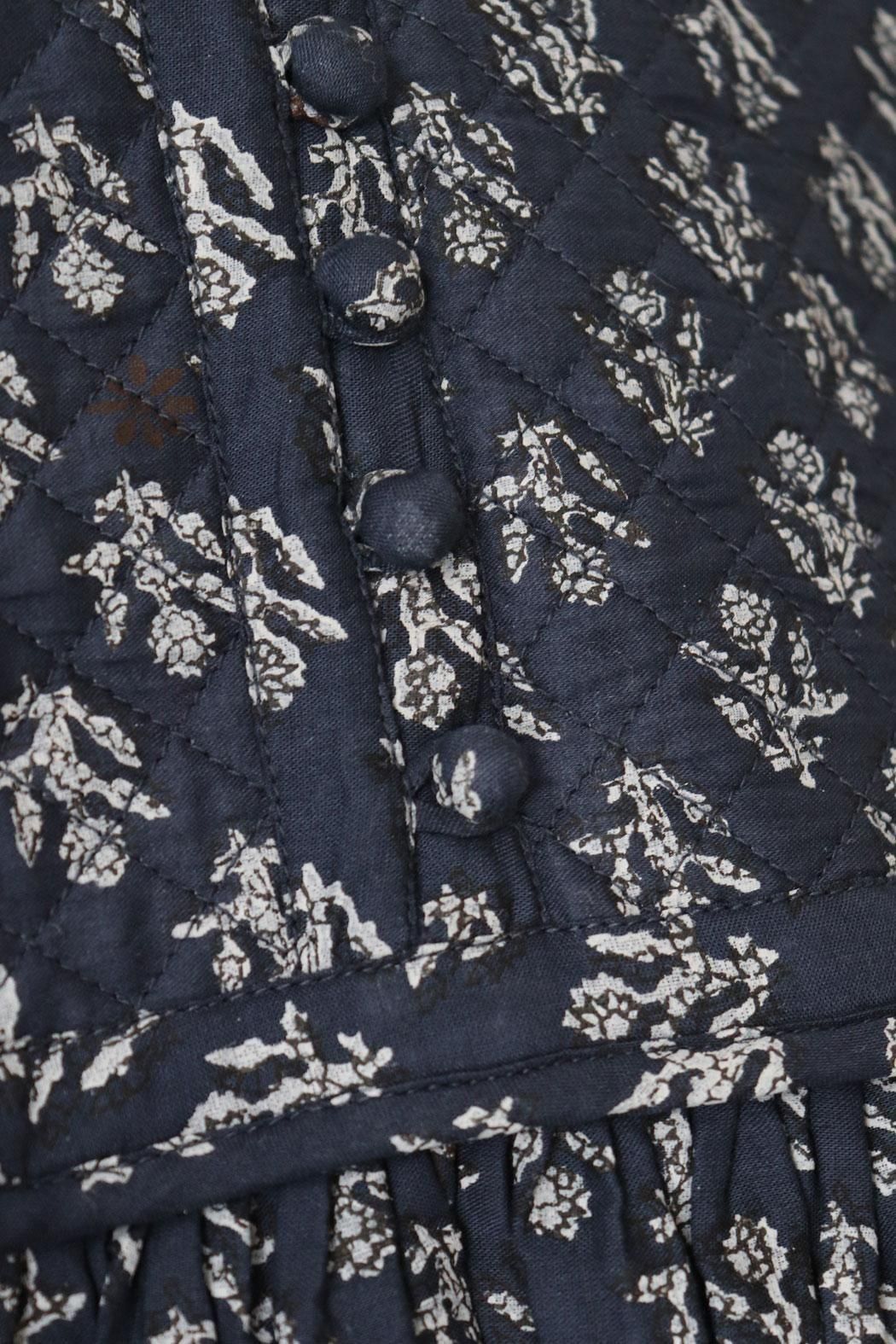 maison de soil｜メゾンドソイル】Vネックキルティングワンピース