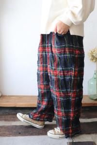 ichi Antiquite's(ƥ) TARTAN CHECK PANTS<img class='new_mark_img2' src='https://img.shop-pro.jp/img/new/icons8.gif' style='border:none;display:inline;margin:0px;padding:0px;width:auto;' />