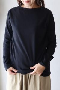 ichi() ˥ååȥ󥬡 CREW NECK<img class='new_mark_img2' src='https://img.shop-pro.jp/img/new/icons8.gif' style='border:none;display:inline;margin:0px;padding:0px;width:auto;' />