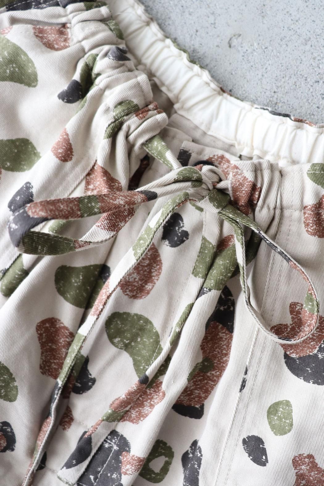 ichi Antiquite's】CAMO PANTS | ポップなカモフラージュ柄のパンツ