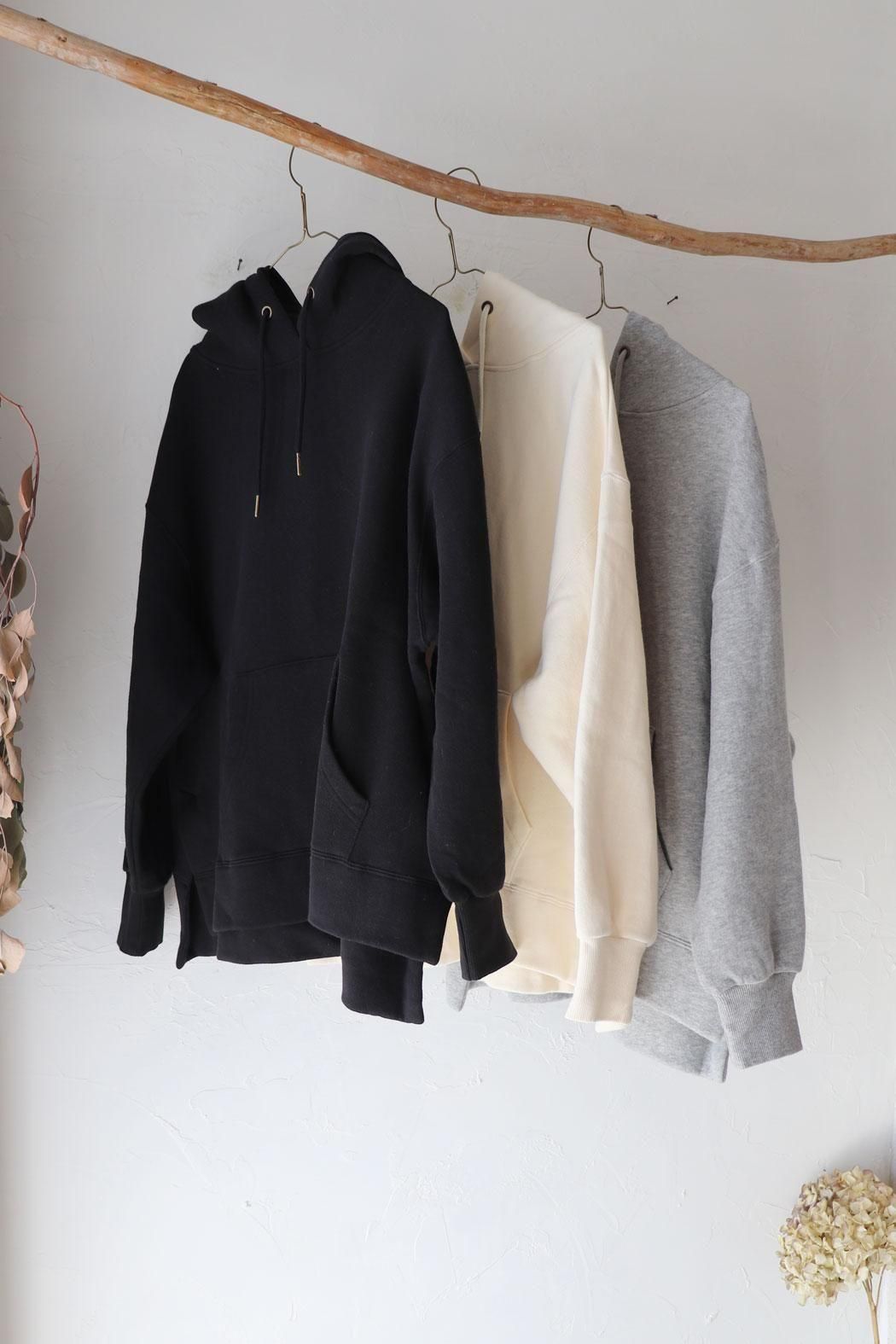 ア*オ様 今期　HEVE ヘイヴ　フィンスリーブ　ホワイト ア*オ様 今期 HEVE ヘイヴ フィンスリーブ ホワイト