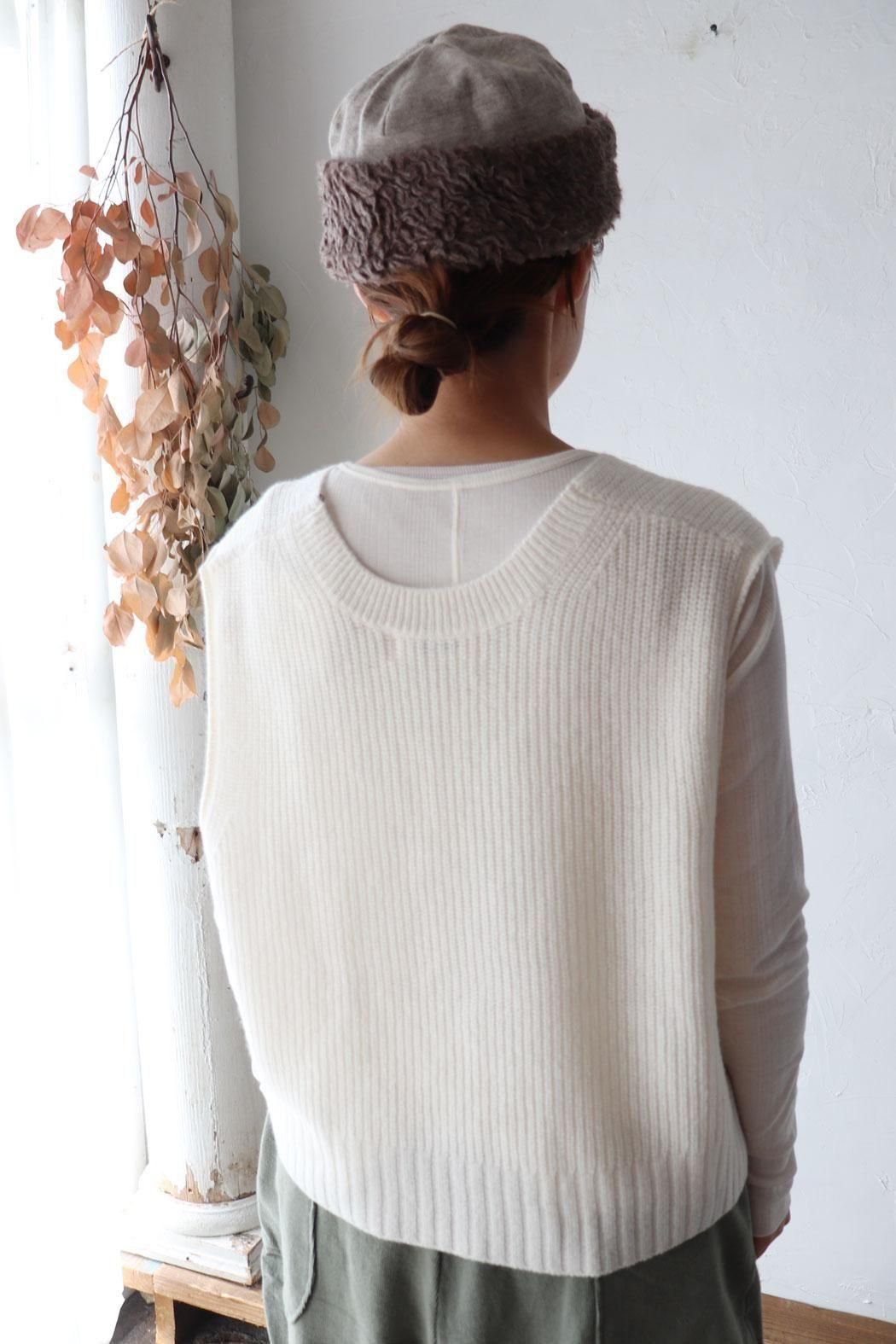 tumugu:｜ツムグ】メリノウール×アルパカ 2wayベスト｜フリル