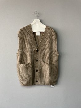 <img class='new_mark_img1' src='https://img.shop-pro.jp/img/new/icons47.gif' style='border:none;display:inline;margin:0px;padding:0px;width:auto;' />EXTRAFINE PURE CASHMERE  KNIT       ribstitch cardigan  vest  /natural
