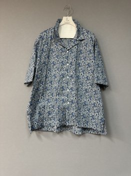 <img class='new_mark_img1' src='https://img.shop-pro.jp/img/new/icons51.gif' style='border:none;display:inline;margin:0px;padding:0px;width:auto;' />toujoursl/liberty flower print cotton cloth/open collar half sleeve big coveralls/blue1