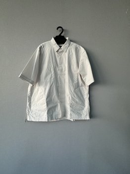 <img class='new_mark_img1' src='https://img.shop-pro.jp/img/new/icons51.gif' style='border:none;display:inline;margin:0px;padding:0px;width:auto;' />toujours garments dye cotton stretch poplin cloth  half big coverall shirt  smoke gray1