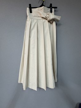 <img class='new_mark_img1' src='https://img.shop-pro.jp/img/new/icons13.gif' style='border:none;display:inline;margin:0px;padding:0px;width:auto;' />toujours  pleated  wrap maxi skirt  natural  1