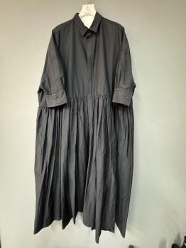 <img class='new_mark_img1' src='https://img.shop-pro.jp/img/new/icons14.gif' style='border:none;display:inline;margin:0px;padding:0px;width:auto;' />toujours fine cotton.silk faille cloth  random  pleated half sleeve shirt dress black navy 1