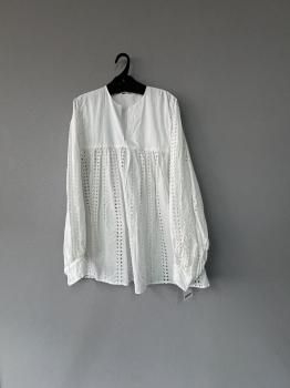 <img class='new_mark_img1' src='https://img.shop-pro.jp/img/new/icons14.gif' style='border:none;display:inline;margin:0px;padding:0px;width:auto;' />toujours Indian lace emboidery cotton cloth  classic smock shirt   white/stripe  2