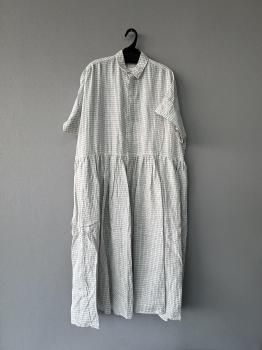 <img class='new_mark_img1' src='https://img.shop-pro.jp/img/new/icons14.gif' style='border:none;display:inline;margin:0px;padding:0px;width:auto;' /> toujours linen small wiindowpane cloth  random pleated cuff sleeve shirt dress  whte.navy  2
