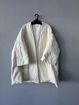 <img class='new_mark_img1' src='https://img.shop-pro.jp/img/new/icons15.gif' style='border:none;display:inline;margin:0px;padding:0px;width:auto;' />2025AW toujours brushed superior raw  cotton cloth  padded shawl  coat  natural1