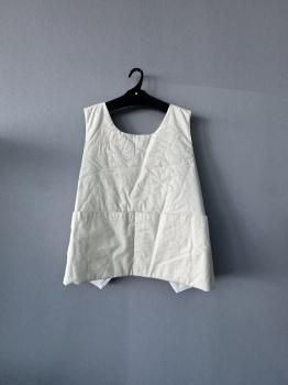 <img class='new_mark_img1' src='https://img.shop-pro.jp/img/new/icons15.gif' style='border:none;display:inline;margin:0px;padding:0px;width:auto;' />2025AW toujours brushed superior raw cloth  padded back cross work vest natural1