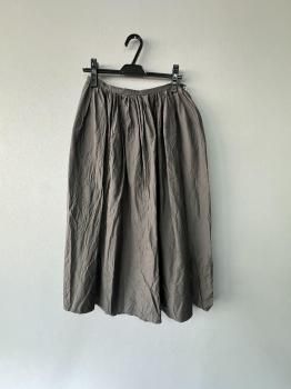 <img class='new_mark_img1' src='https://img.shop-pro.jp/img/new/icons51.gif' style='border:none;display:inline;margin:0px;padding:0px;width:auto;' />2025AW toujours cotton.silk faille cloth random pleatedmaxi skirt   charcoal brown  1