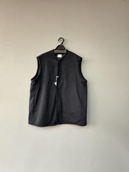 <img class='new_mark_img1' src='https://img.shop-pro.jp/img/new/icons15.gif' style='border:none;display:inline;margin:0px;padding:0px;width:auto;' />2025AW toujours  beaver finished pure cashmere cloth  utility vest  navy2