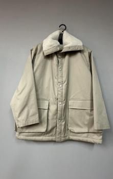 <img class='new_mark_img1' src='https://img.shop-pro.jp/img/new/icons15.gif' style='border:none;display:inline;margin:0px;padding:0px;width:auto;' />2025AW toujours cotton solotex polyester chambray twill cloth  lining boa high neck jaket khaki1