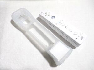 国内版Wii]Wiiリモコン シロ+モーションプラス シロ「Wiiリモコン