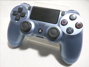 国内版PS4]ワイヤレスコントローラー DUALSHOCK4 チタン・ブルー(中古