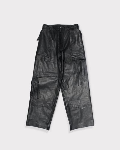 sulvamSCARS LEATHER FRINGE PANTS(Black)