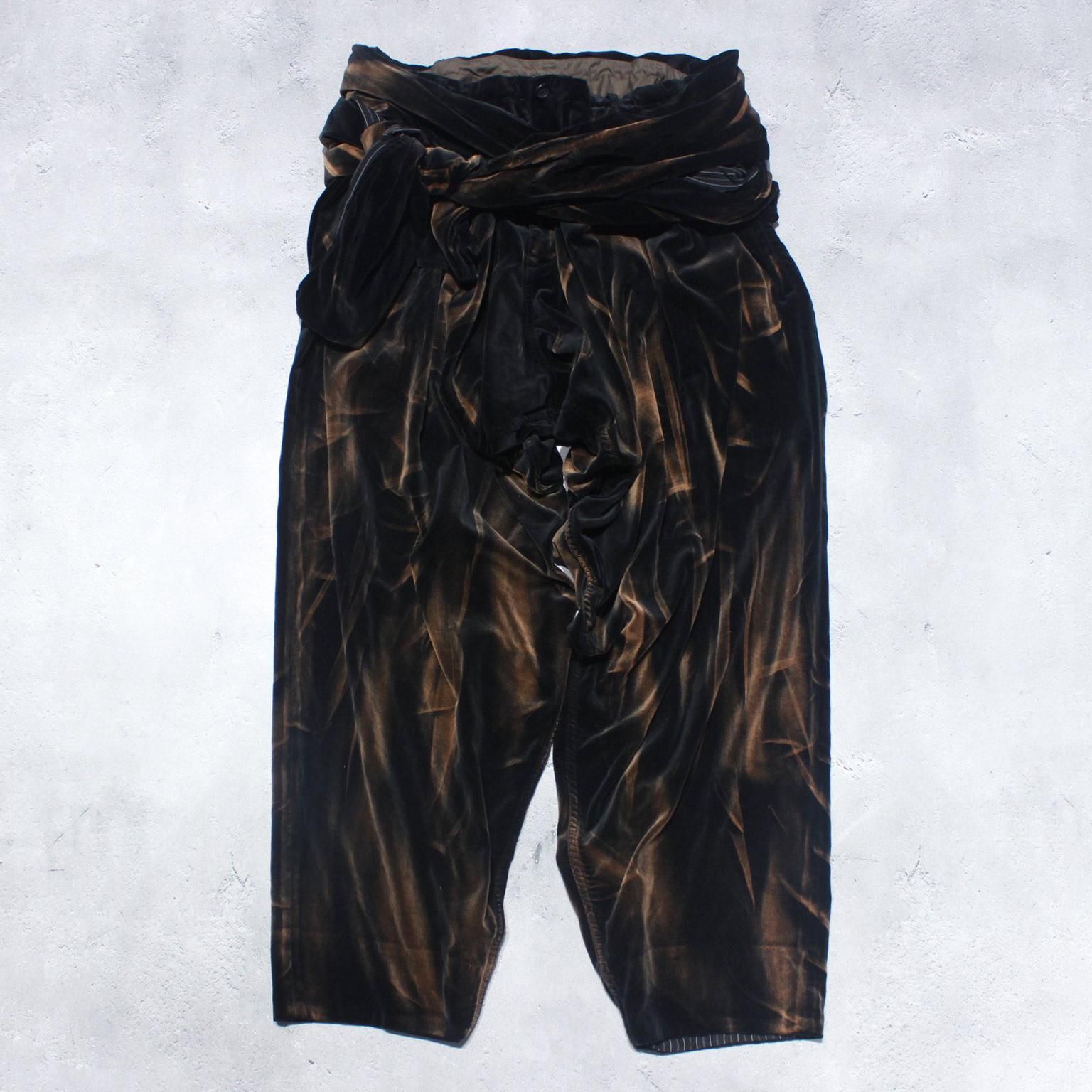 <img class='new_mark_img1' src='https://img.shop-pro.jp/img/new/icons8.gif' style='border:none;display:inline;margin:0px;padding:0px;width:auto;' />Yohji Yamamoto POUR HOMMESTRIPED VELVETEEN PANTS
